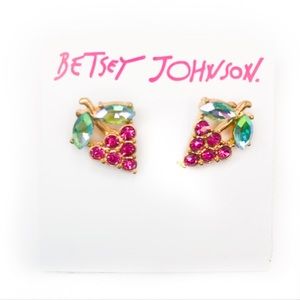 🌼 Betsey Johnson Summer Picnic Pink Grape Earrings